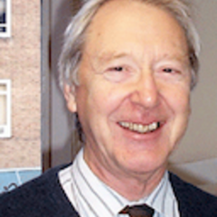 Dr Robert Blackburn